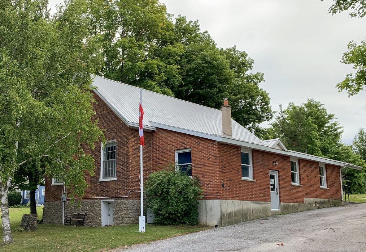 <p>The Athol Town Hall is available for Rent. Still. </p>
